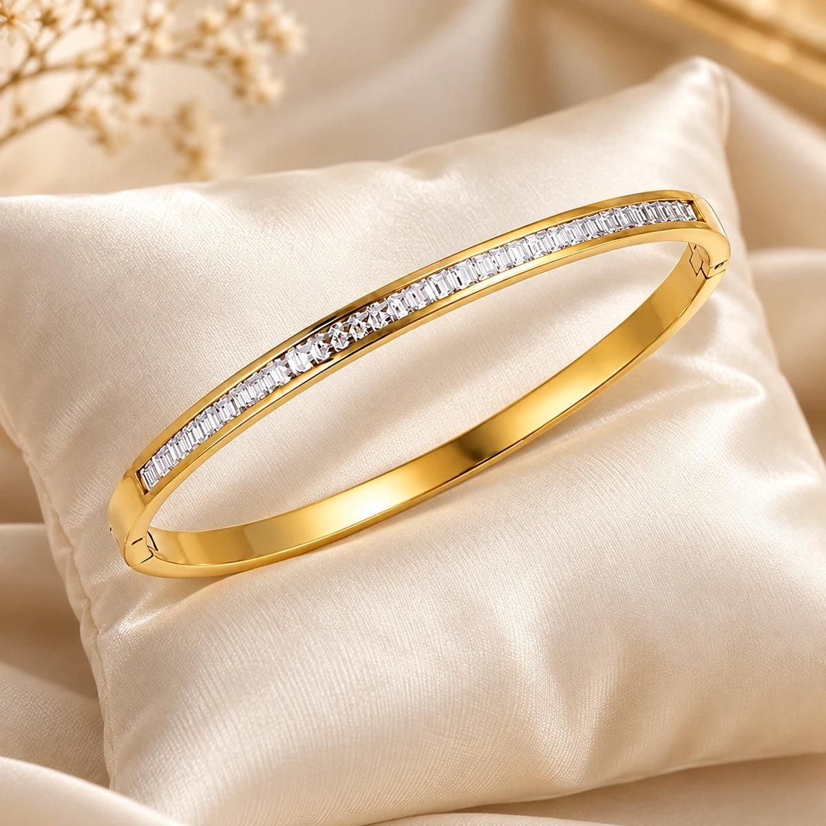 18K Gold Plated Anti Tarnish Waterproof Charm Bracelet