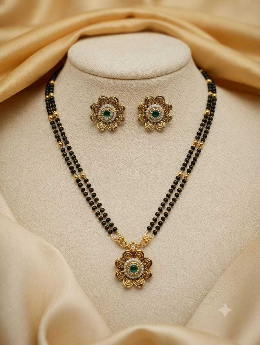 AD Mangalsutra Set with Red Centre Floral Pendant
