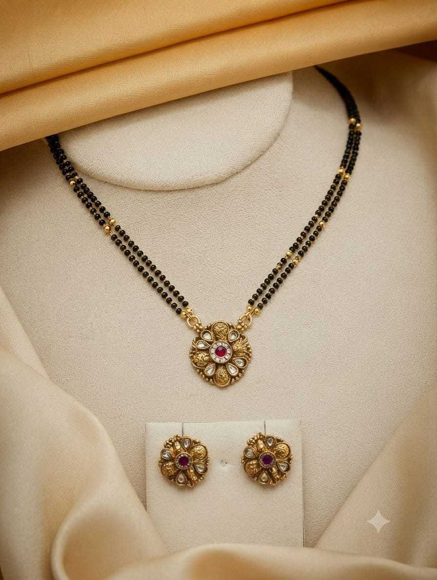 AD Mangalsutra Set with Red Centre Floral Pendant