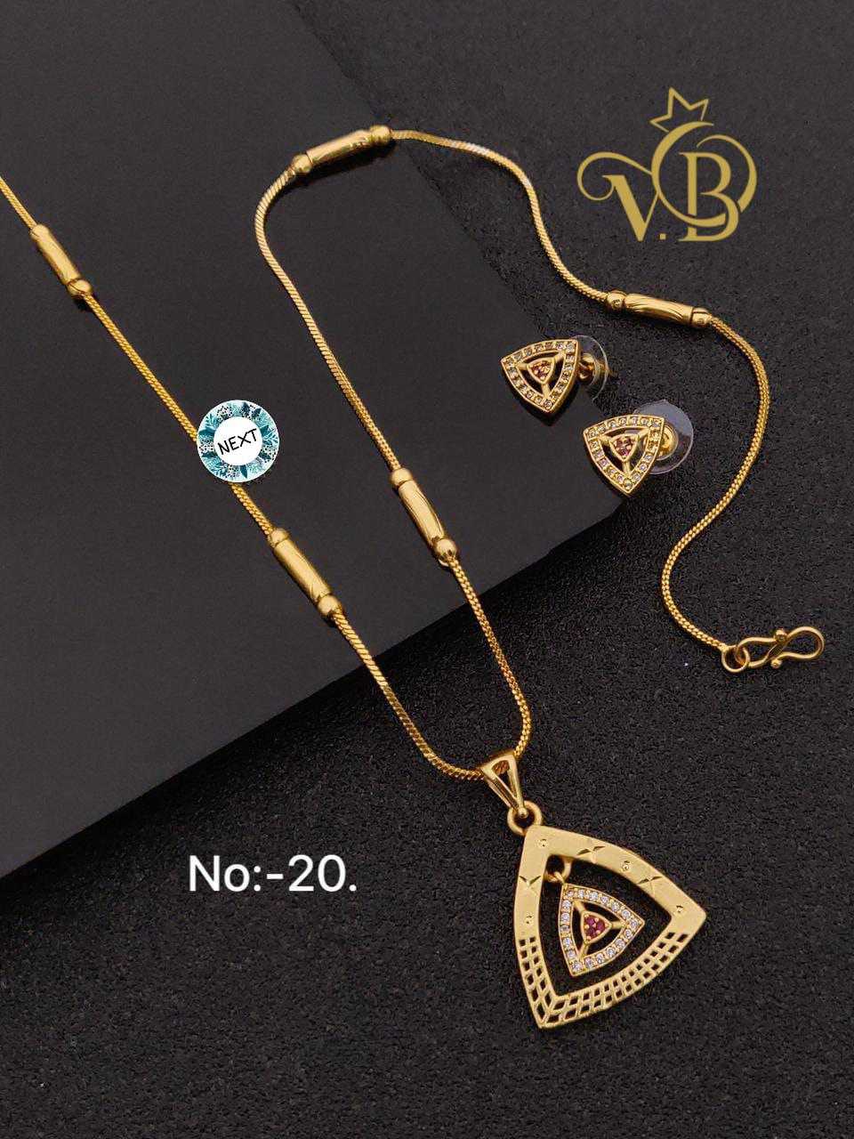 AD Stone Pendant Set with Geometric Pattern