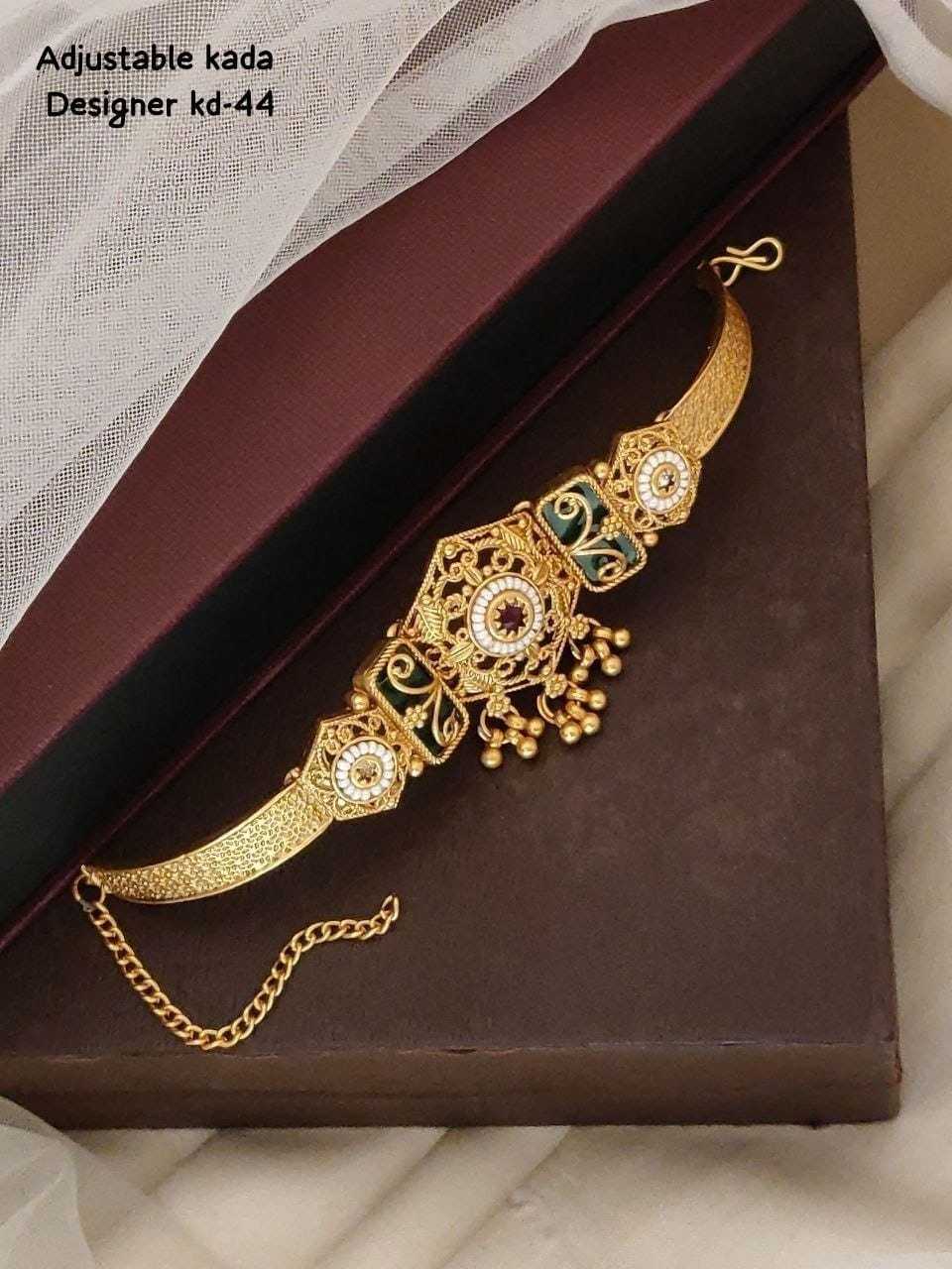 Adjustable Designer Bracelet with Green Centre Stone