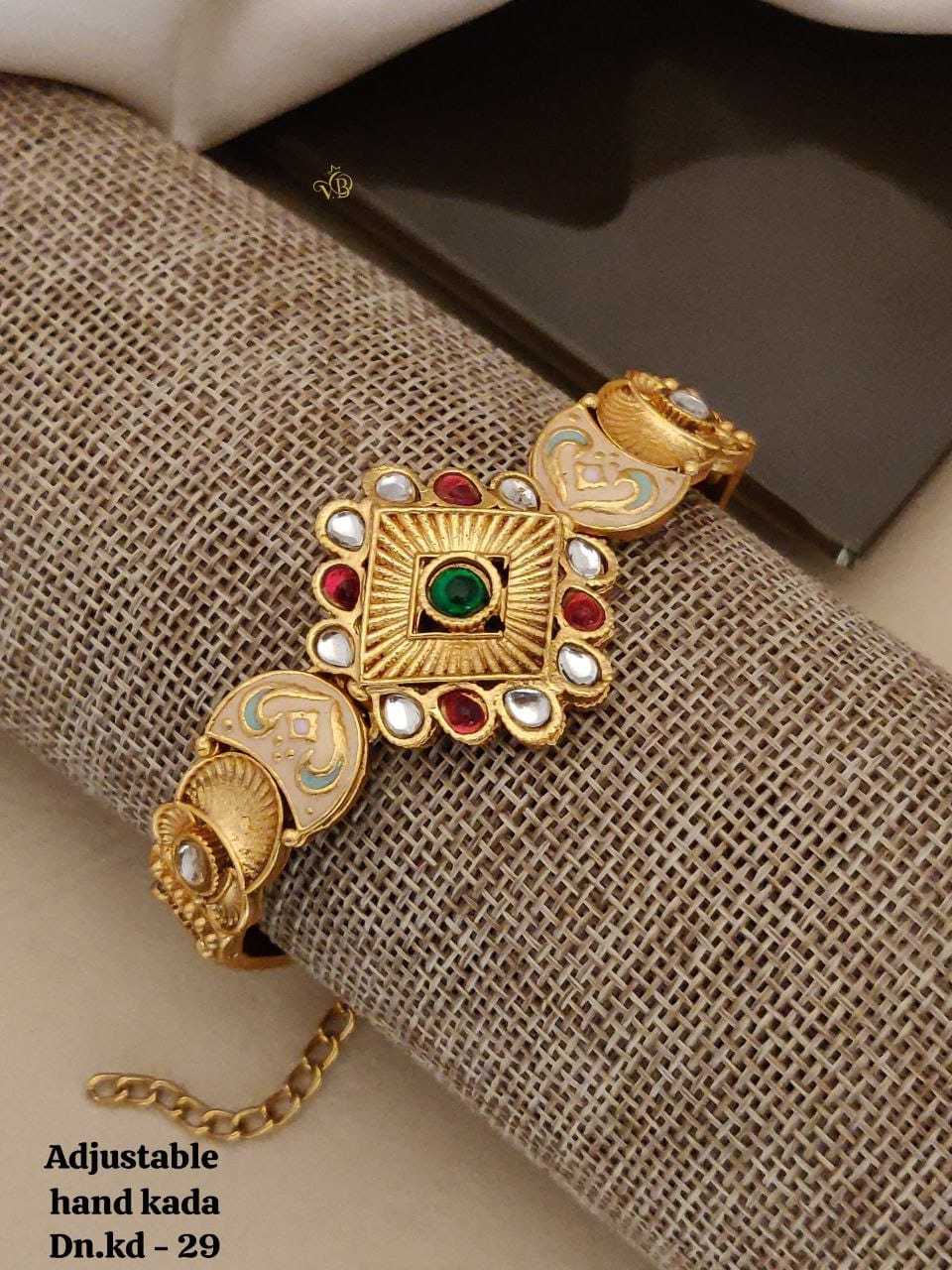 Adjustable Geometric Kada with Green & Red Stones