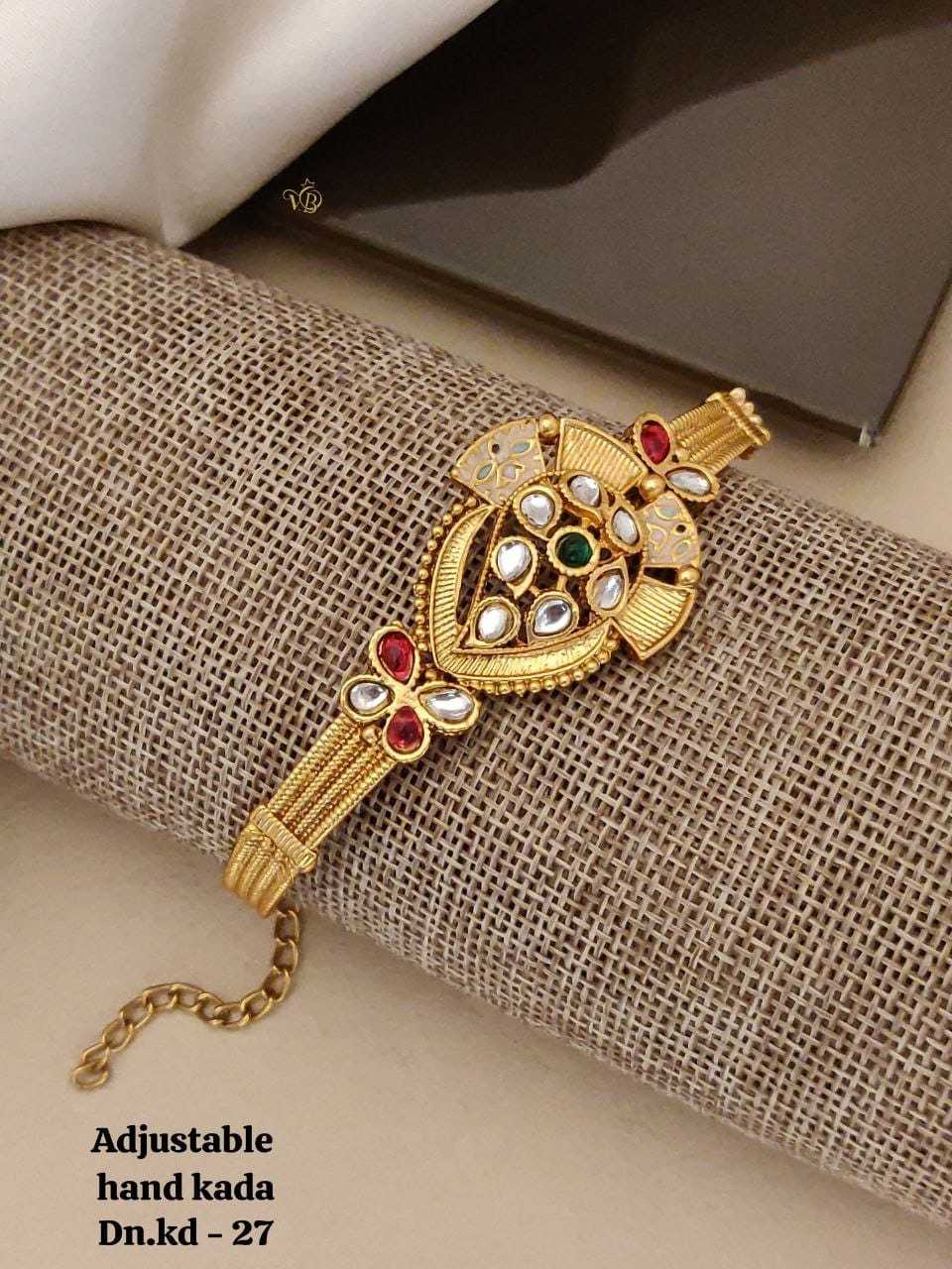 Adjustable Geometric Kada with Green & Red Stones