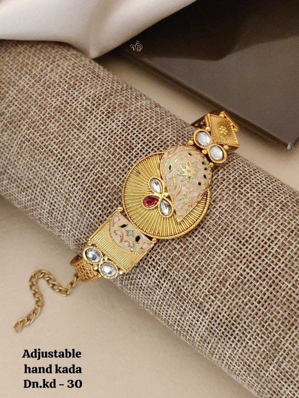 Adjustable Kada with Green Stone & White Enamel