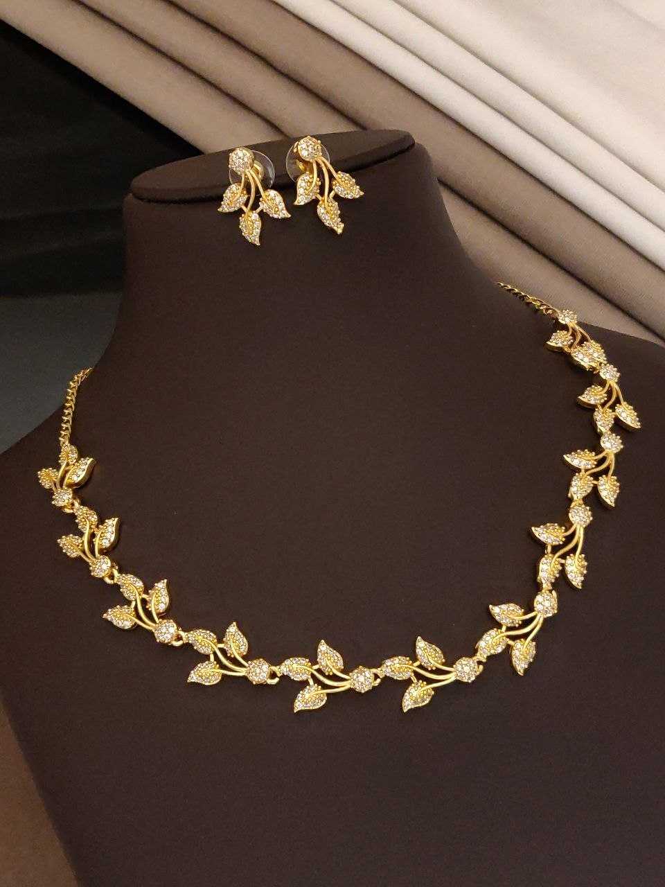 American Diamond Set with Fan Hanging Motifs