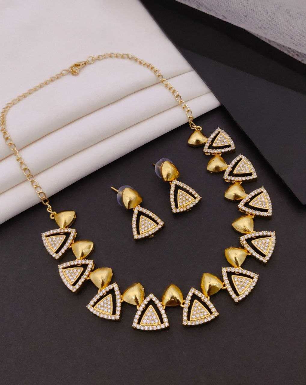 American Diamond Set with Fan Hanging Motifs