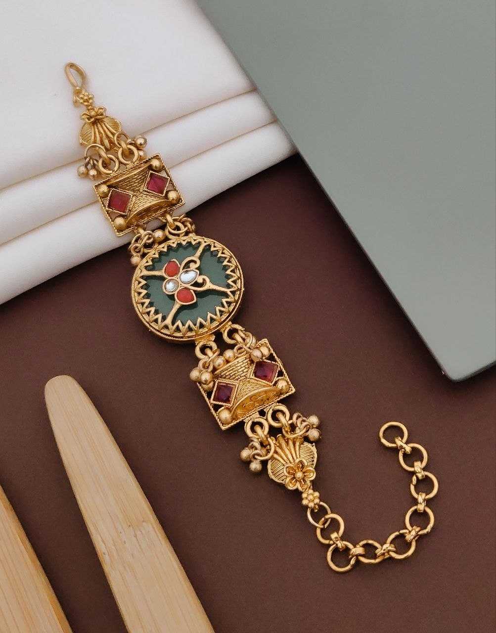 Antique Bracelet with Green Circular Centrepiece