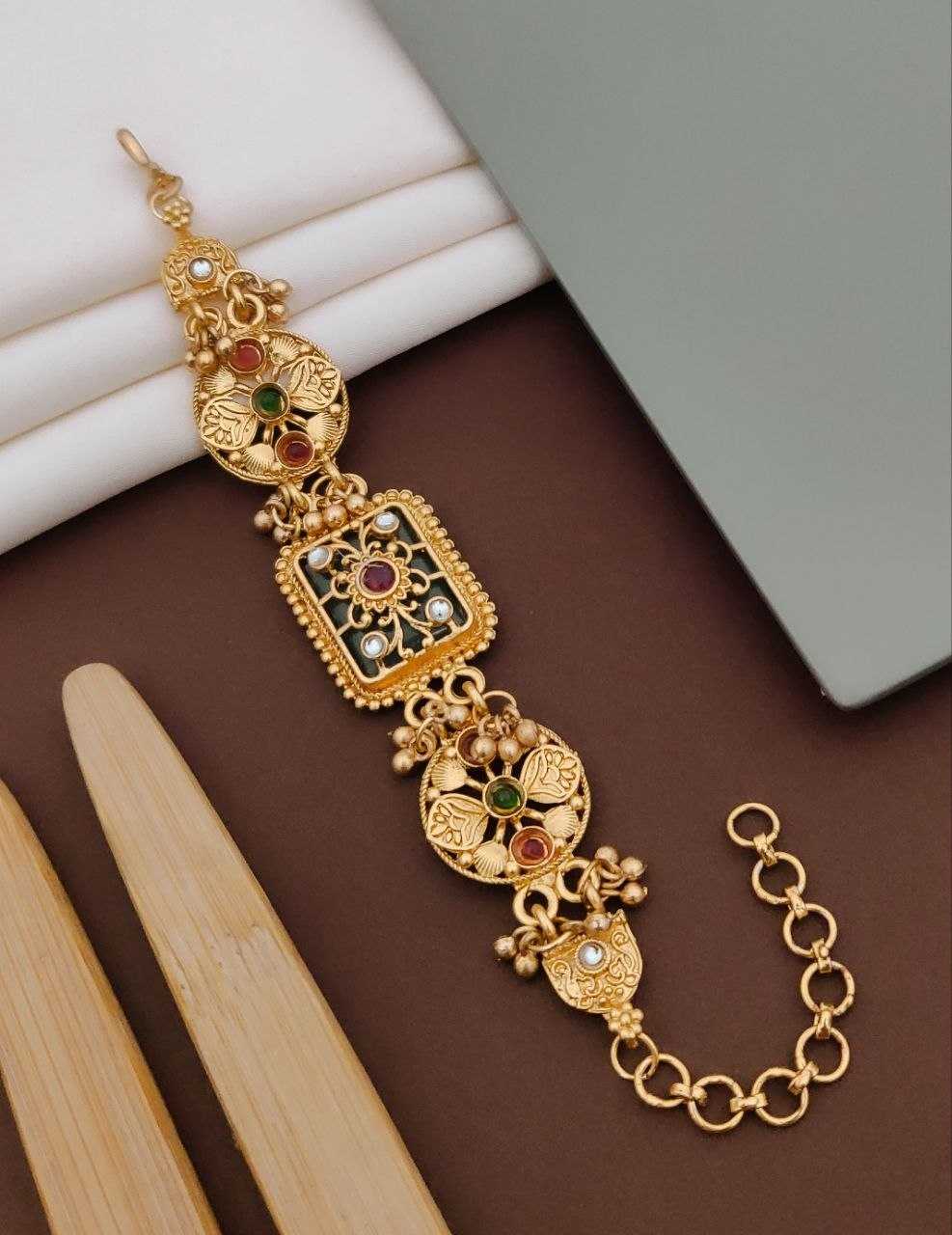 Antique Bracelet with Green Circular Centrepiece