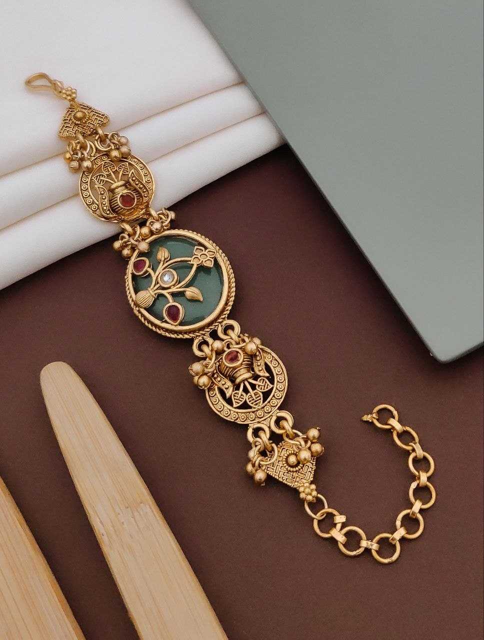 Antique Bracelet with Green Circular Centrepiece
