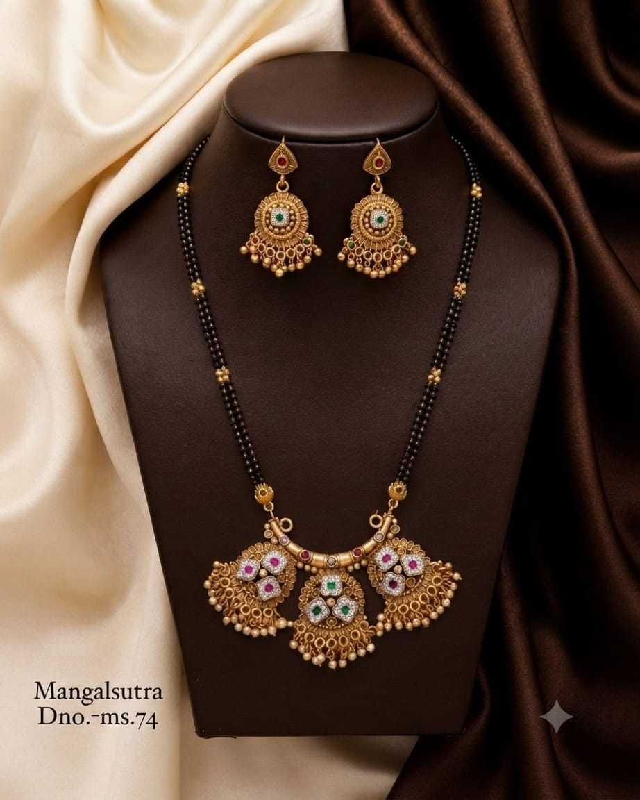Antique Mangalsutra with Triple-Drop Floral Stone Pendant and Earrings