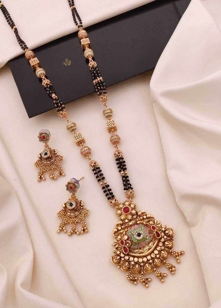 Antique Rajwadi Mangalsutra with Enamel Accents