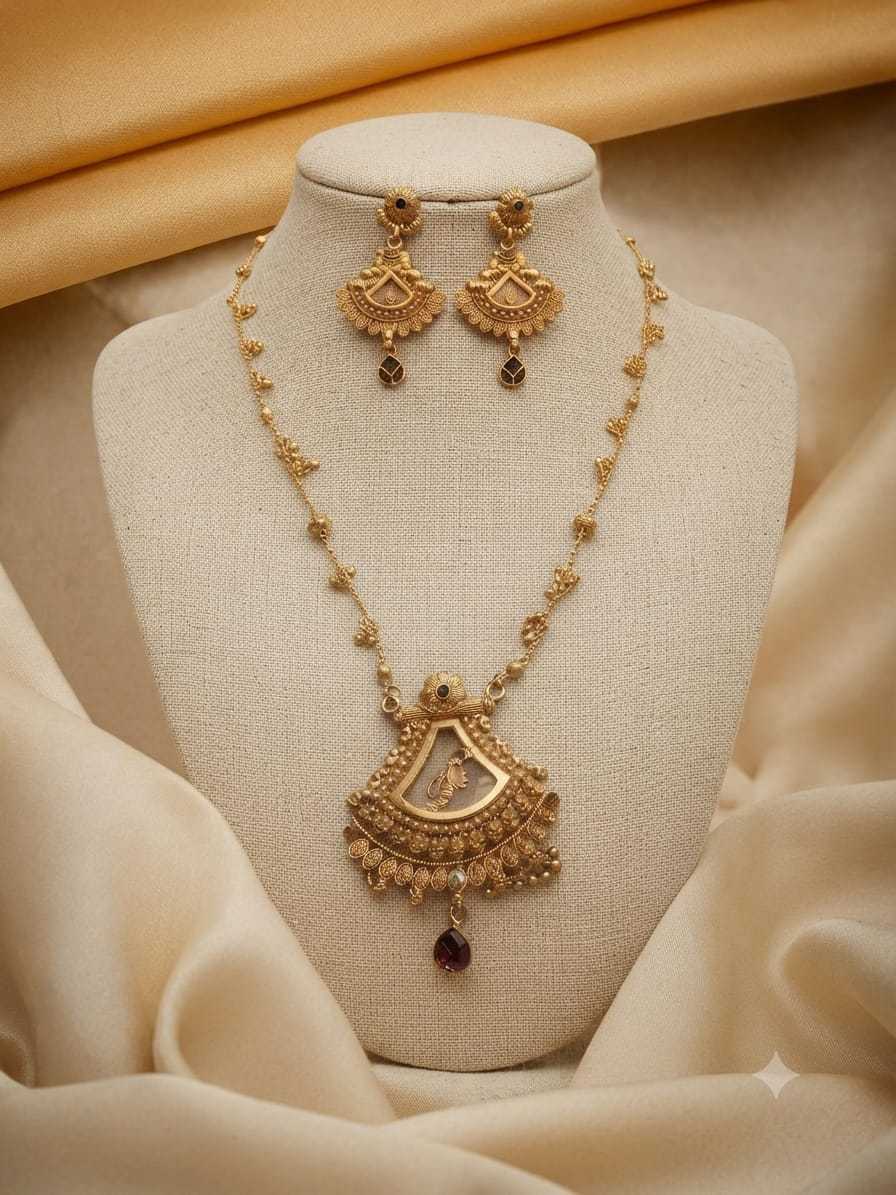 Antique Temple Necklace Set with Filigree Work