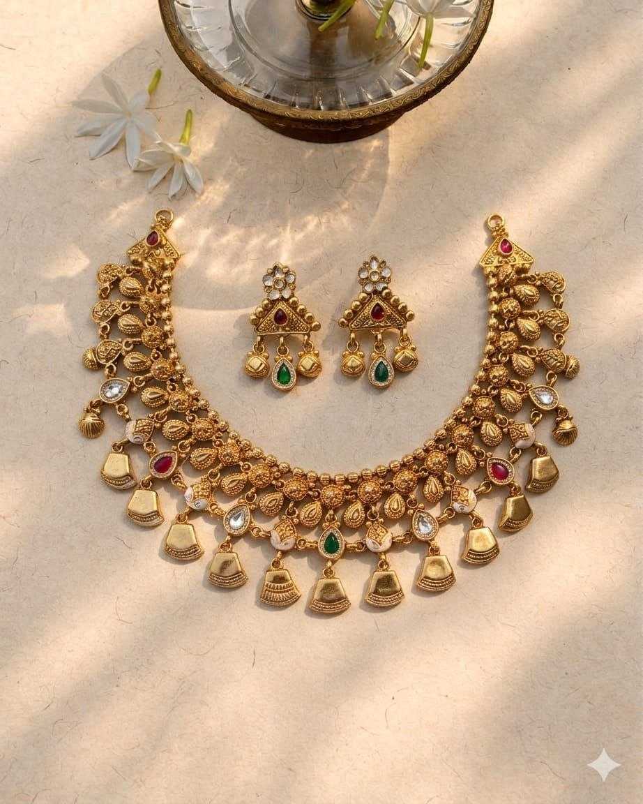 Antique Textured Necklace & Earring Set