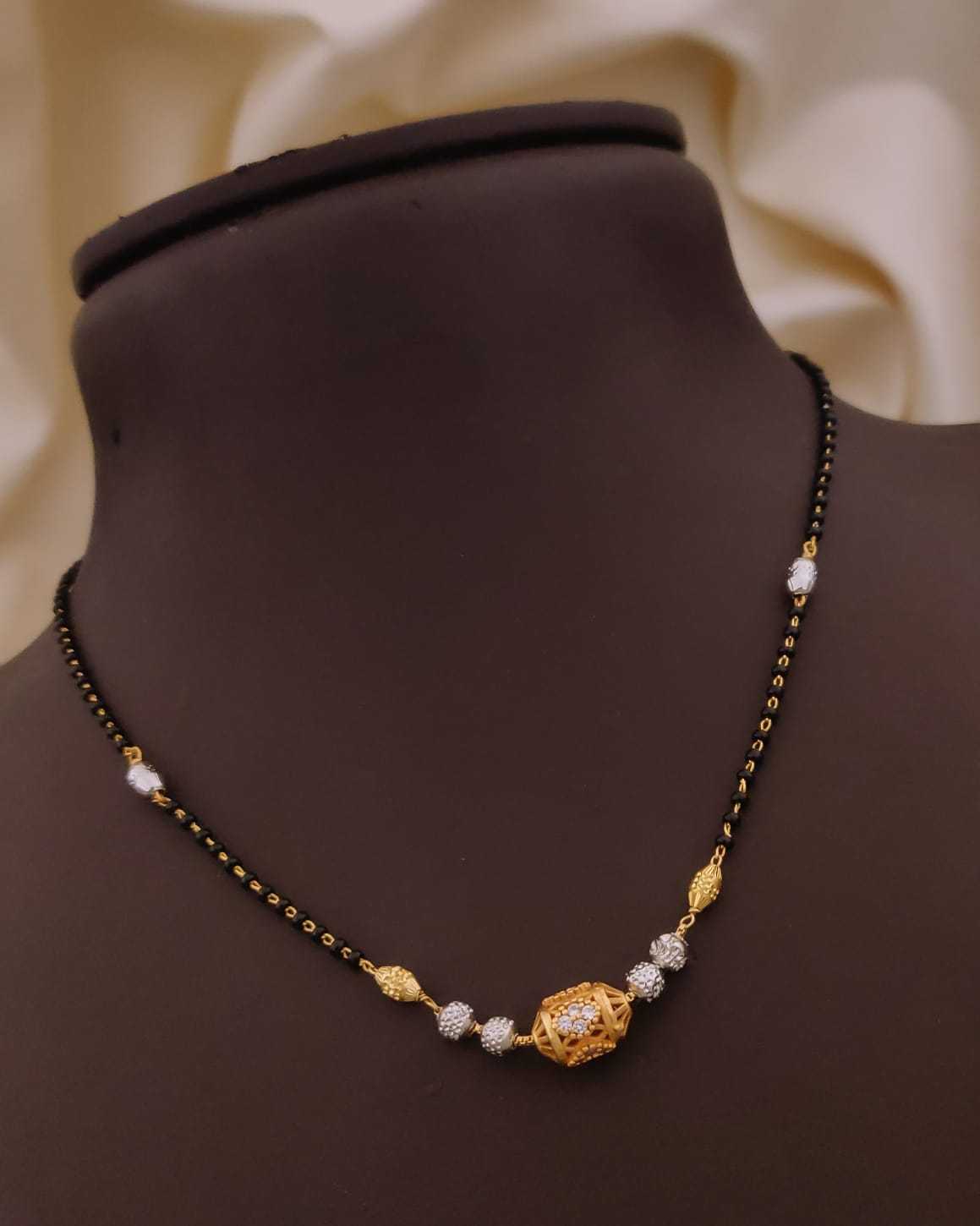 Barrel Pendant Mangalsutra with Two-Tone Textured Beads