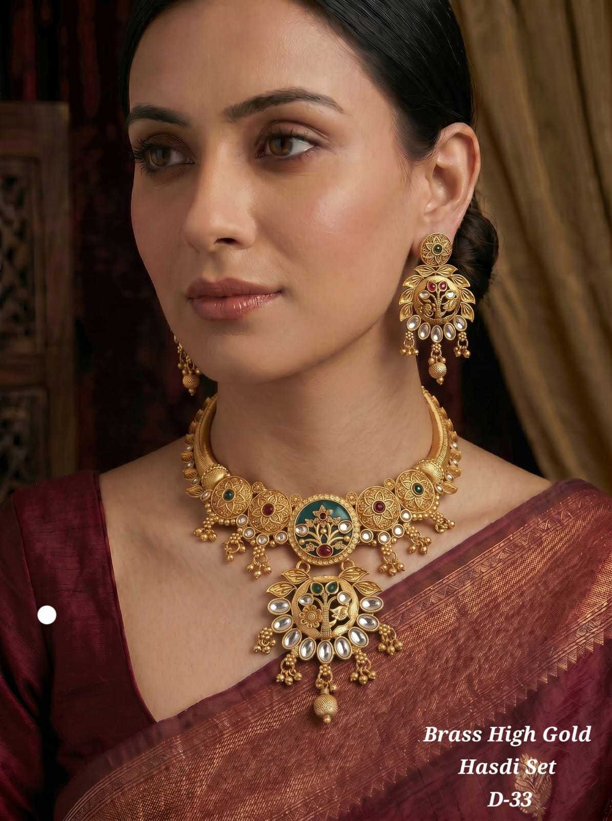 Brass High Gold Hasdi Collar Set