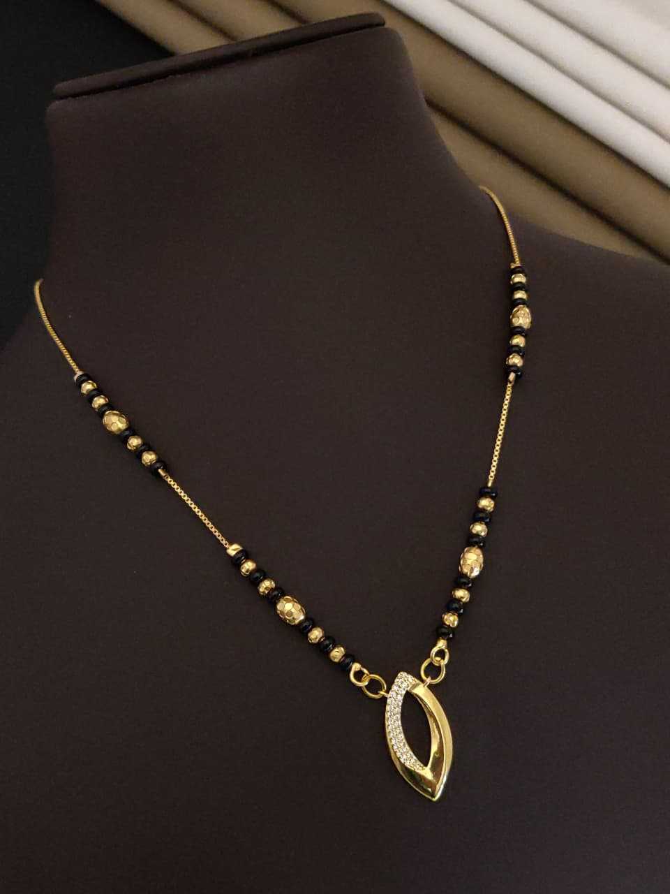 Circular Halo Pendant Mangalsutra on Fine Chain