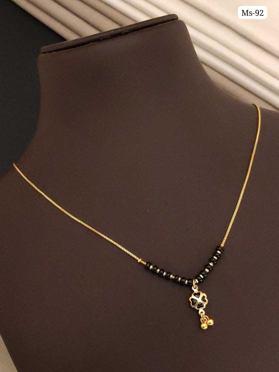 Clover Pendant Short Mangalsutra with Bead Drops