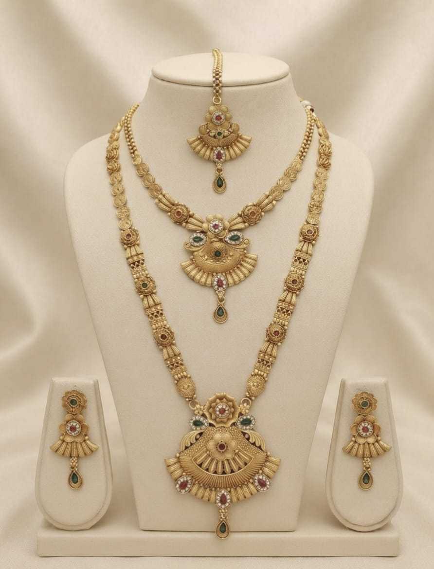 Complete Bridal Set with Choker Haar & Tikka