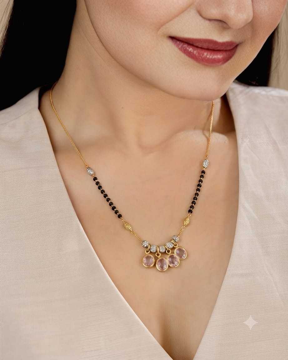 Dokiya Mangalsutra with Kundan Stone Row
