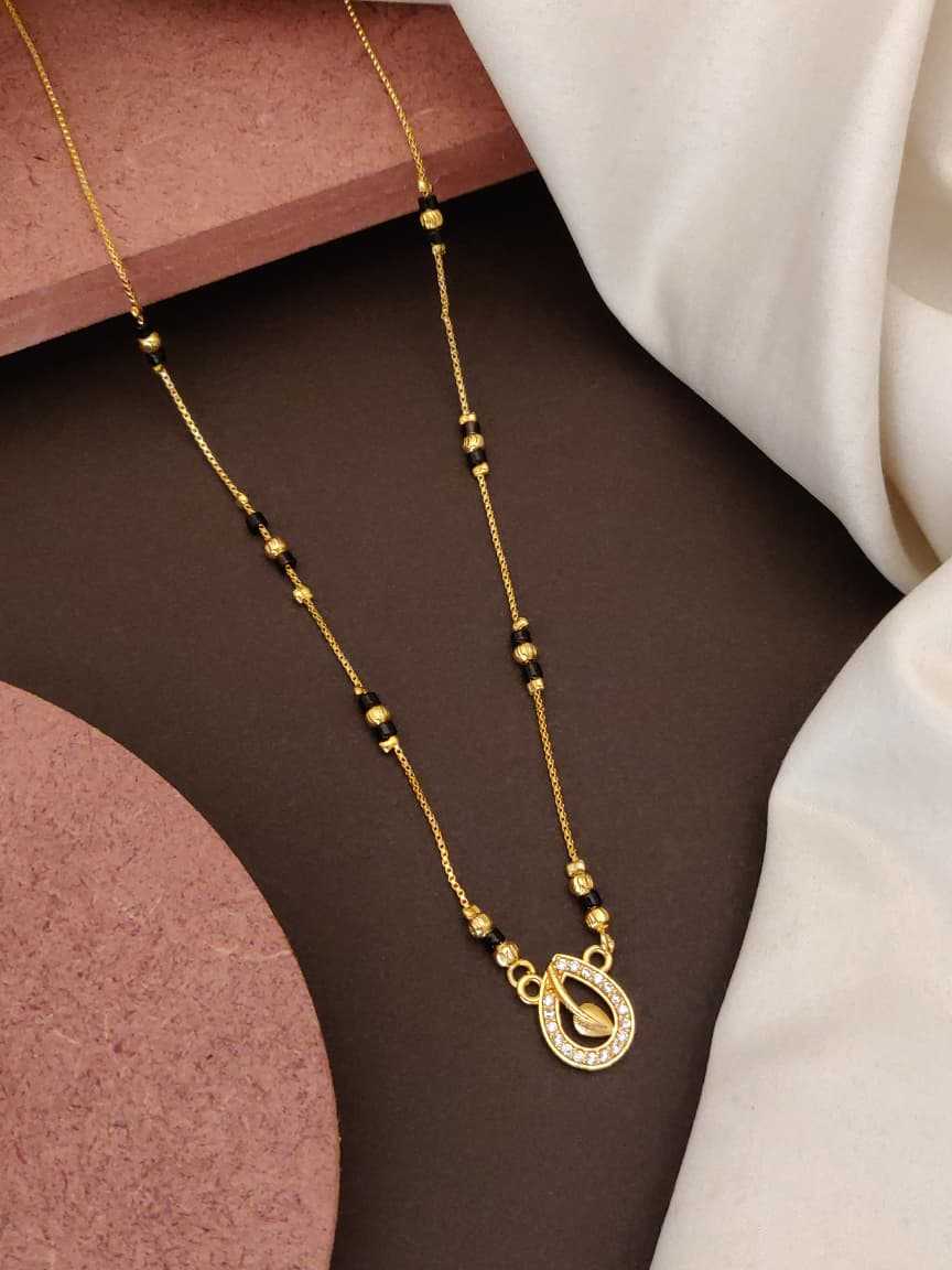 Dual Heart Pendant Short Mangalsutra