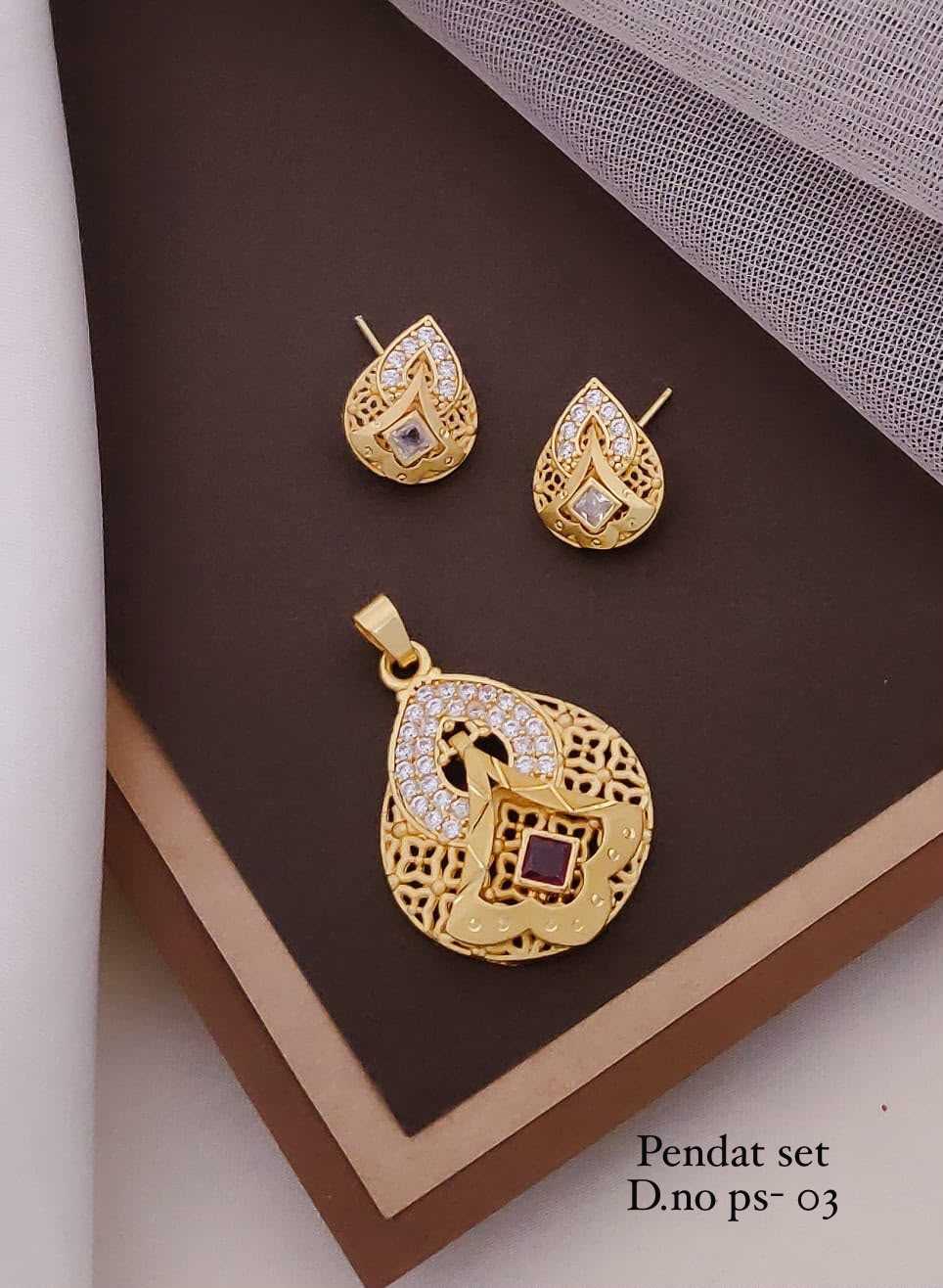 Fan Geometric Pendant Set with Ruby Stones