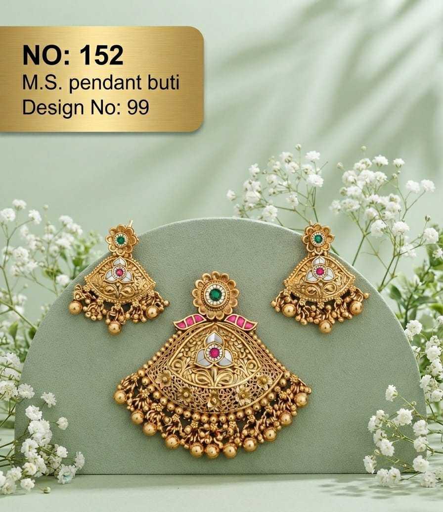 Fan Pendant and Earrings Set with Ruby Kundan Trefoil
