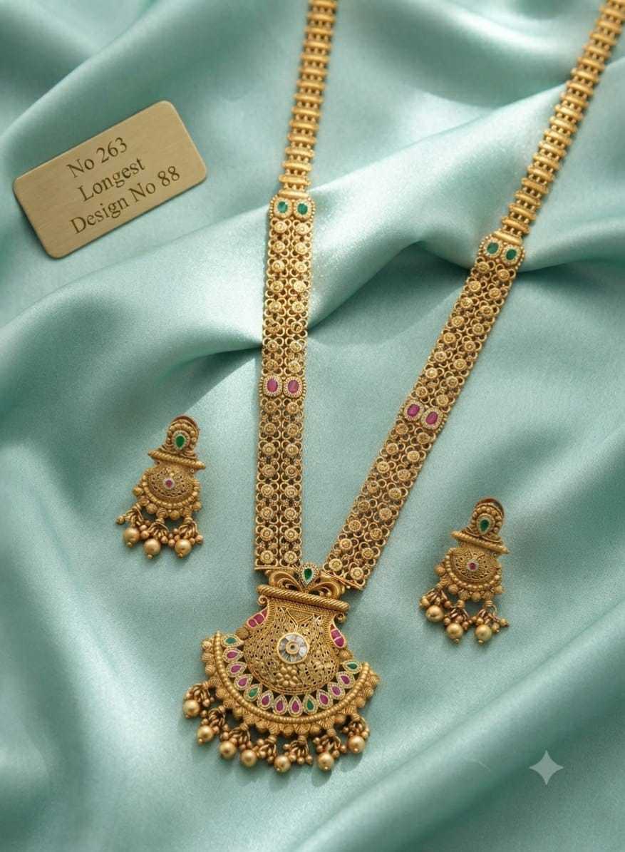 Filigree Fan Pendant Long Necklace Set with Kundan Centre
