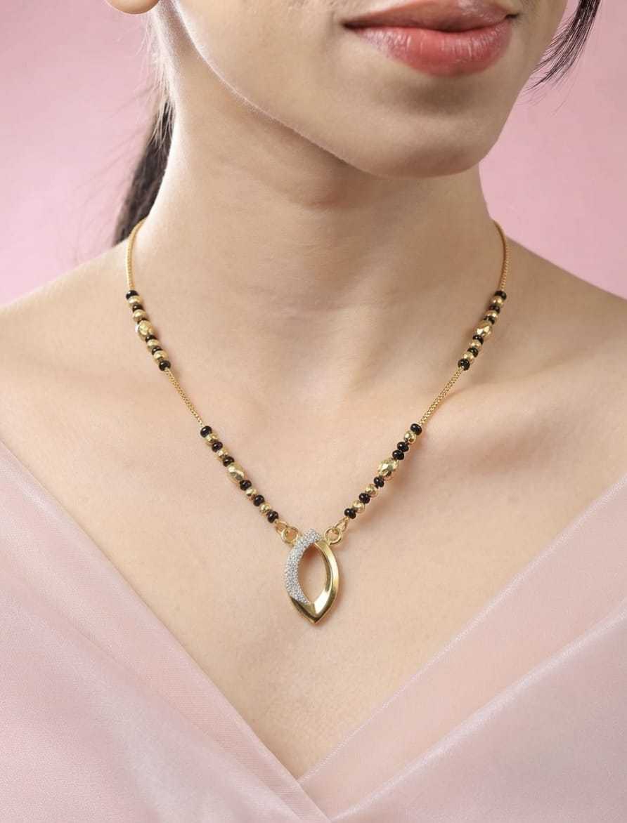 Fine Chain Mangalsutra with Circle Pendant