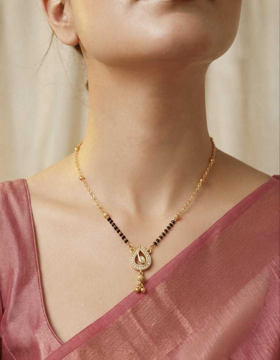 Fine Mangalsutra with Small Stone Pendant