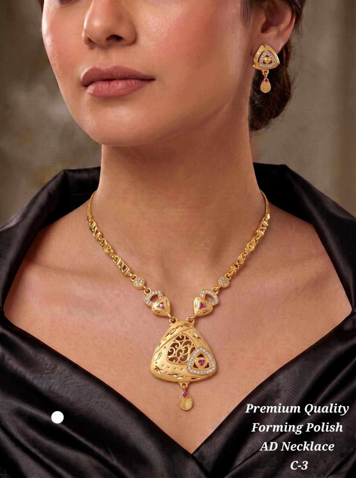 Forming Polish AD Necklace with Drop Earrings