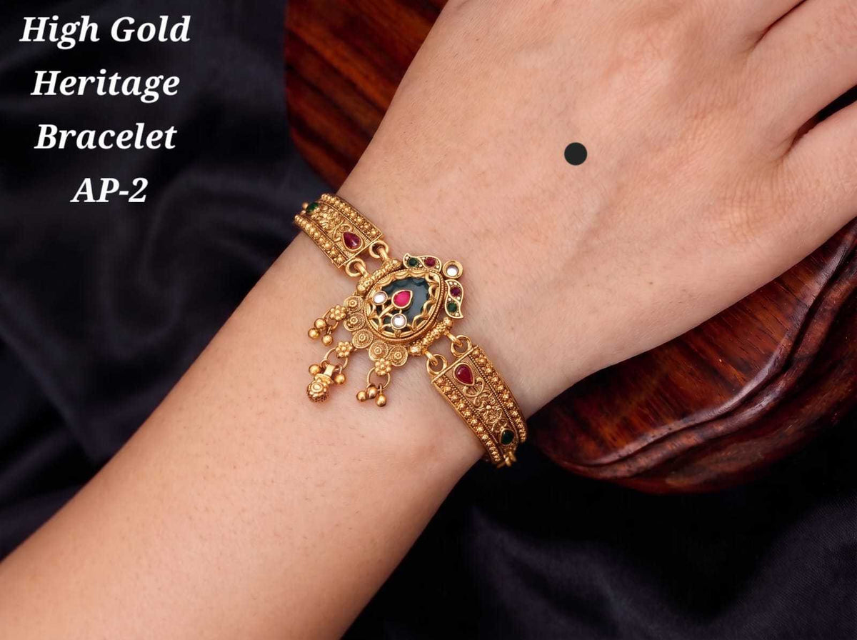 Gold Chain Bracelet with Bead Cluster Drops