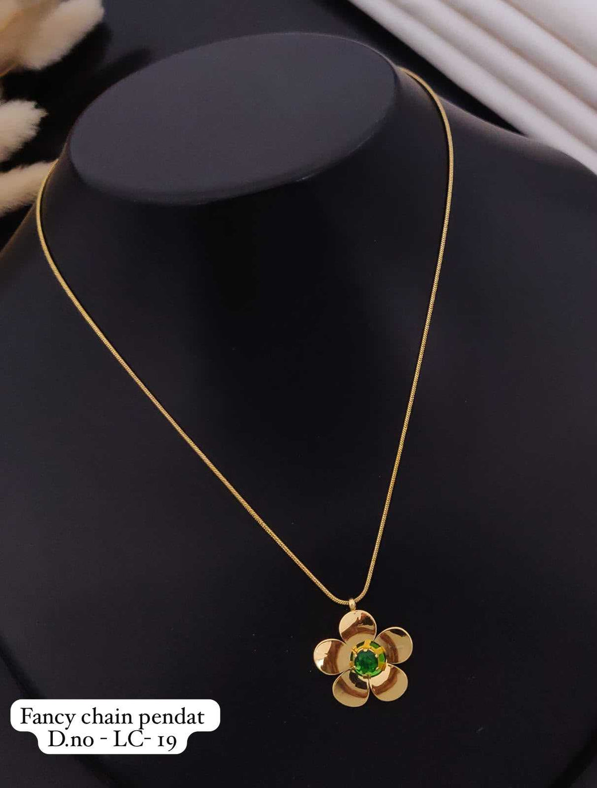 Gold Chain Necklace with Pink Square Pendant