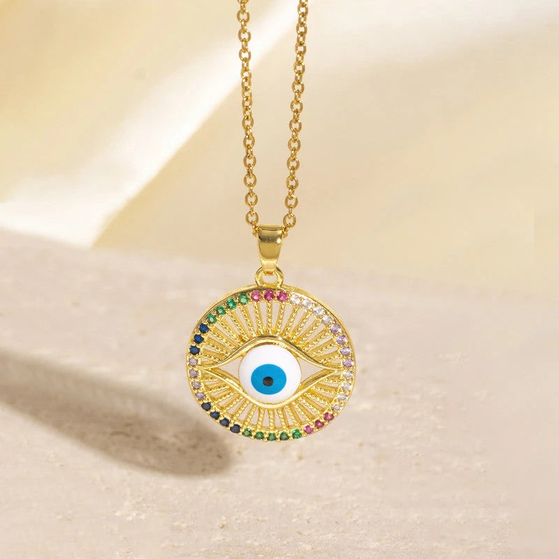 Close-up of the multicolour stone rim and blue evil eye