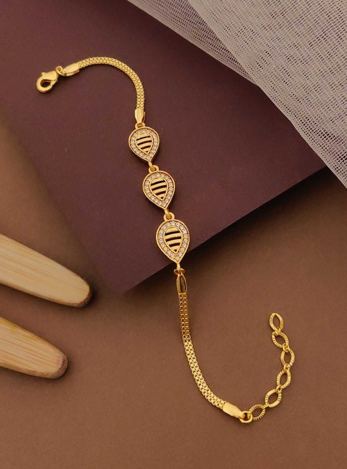 Gold-Plated Mesh Chain Bracelet with CZ Motif Centre