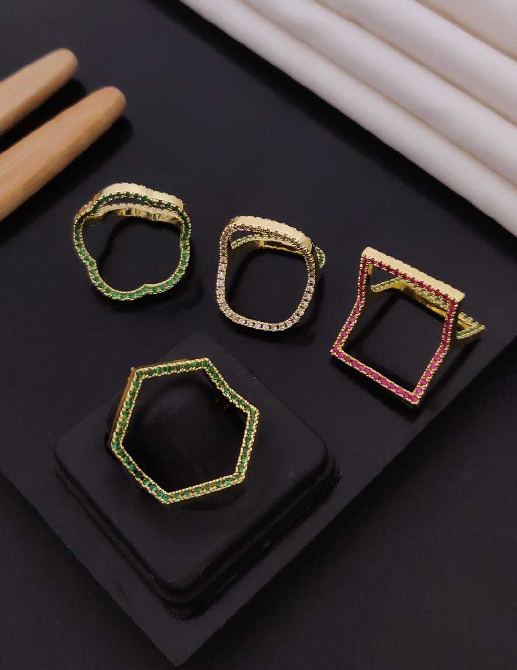 Gold-Plated Ring Set with Coloured Cubic Zirconia