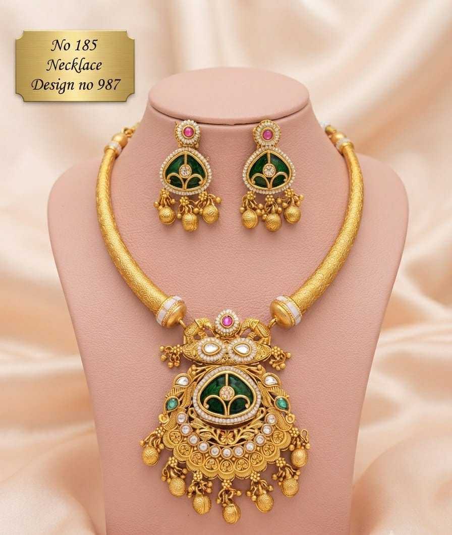 Green Enamel Shield Pendant Hasli Necklace Set with Kundan