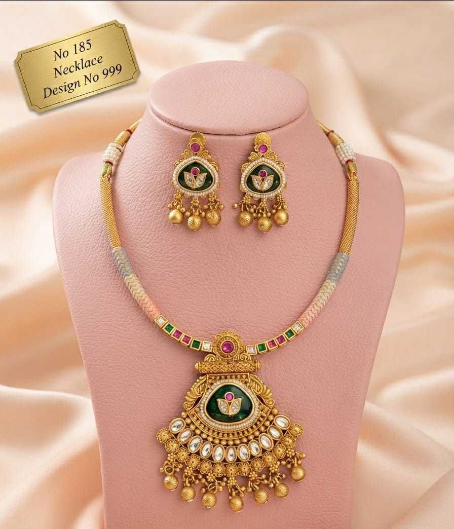 Green Enamel Shield Pendant Hasli Necklace Set with Kundan