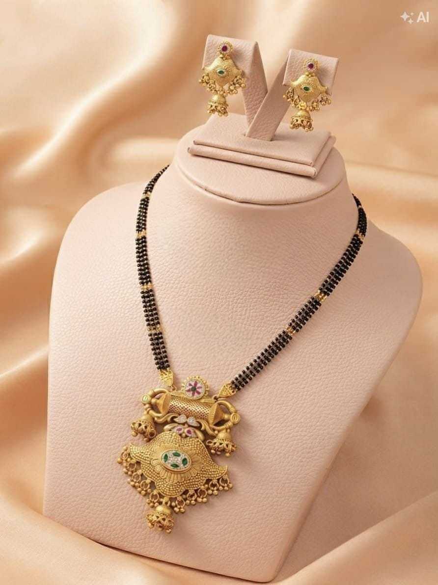 Heritage Filigree Mangalsutra with Green Red Stones