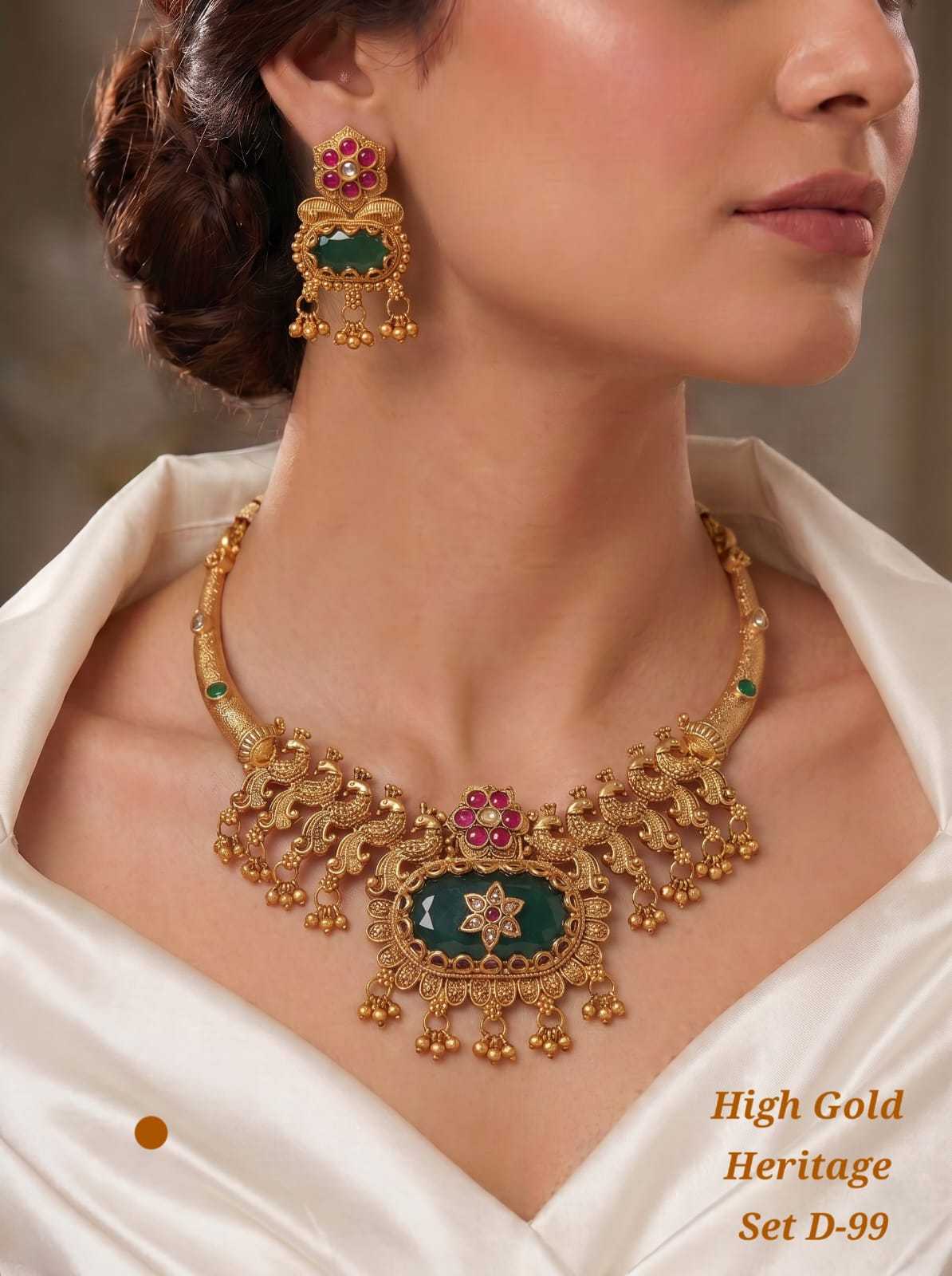 Heritage Floral Medallion Necklace & Earring Set