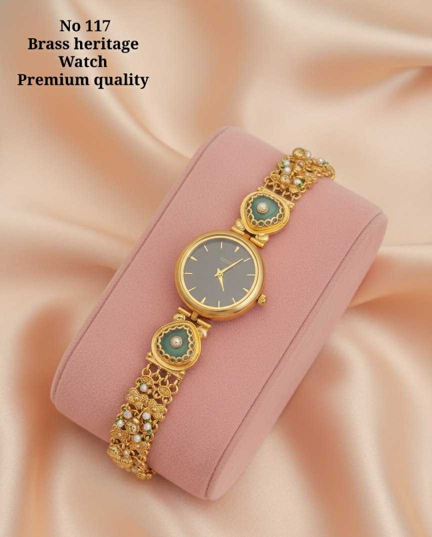 Heritage Inspired Watch in Graceful Finish