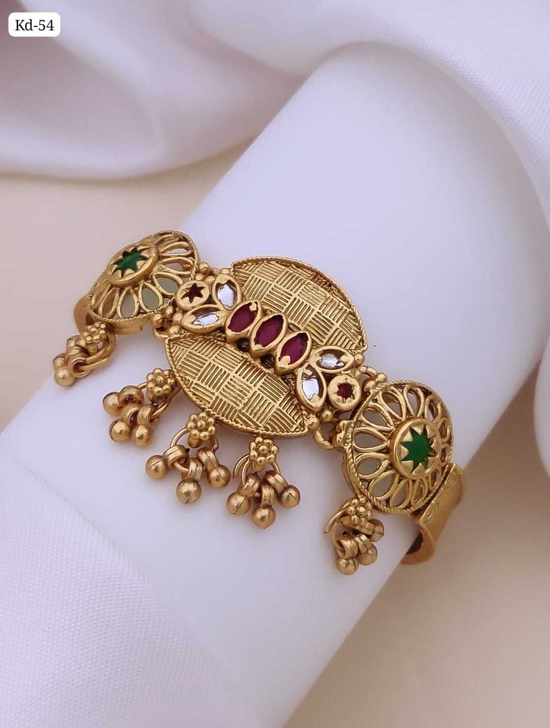 Heritage Kada with Green Stone and Ghungroo Drops