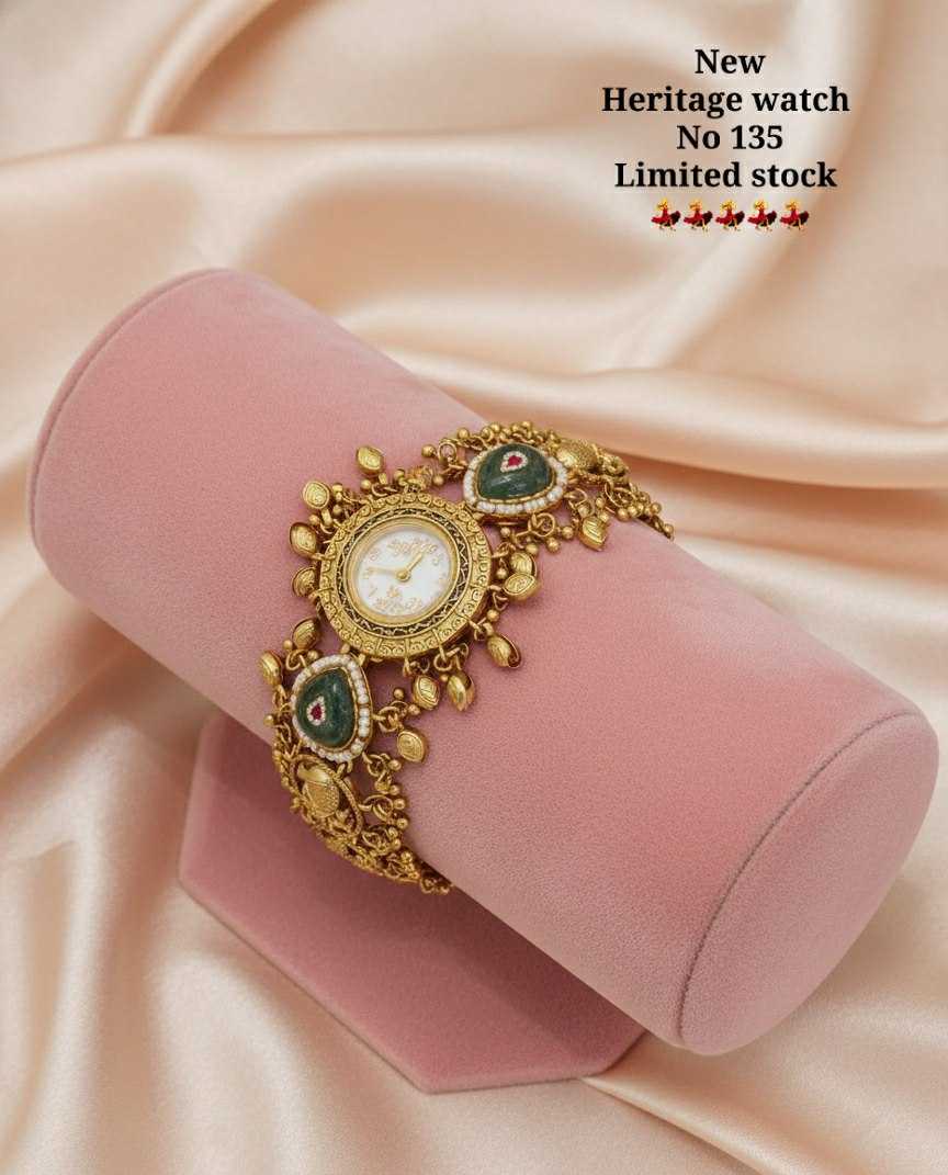 Heritage Watch with Antique Artistic Detail