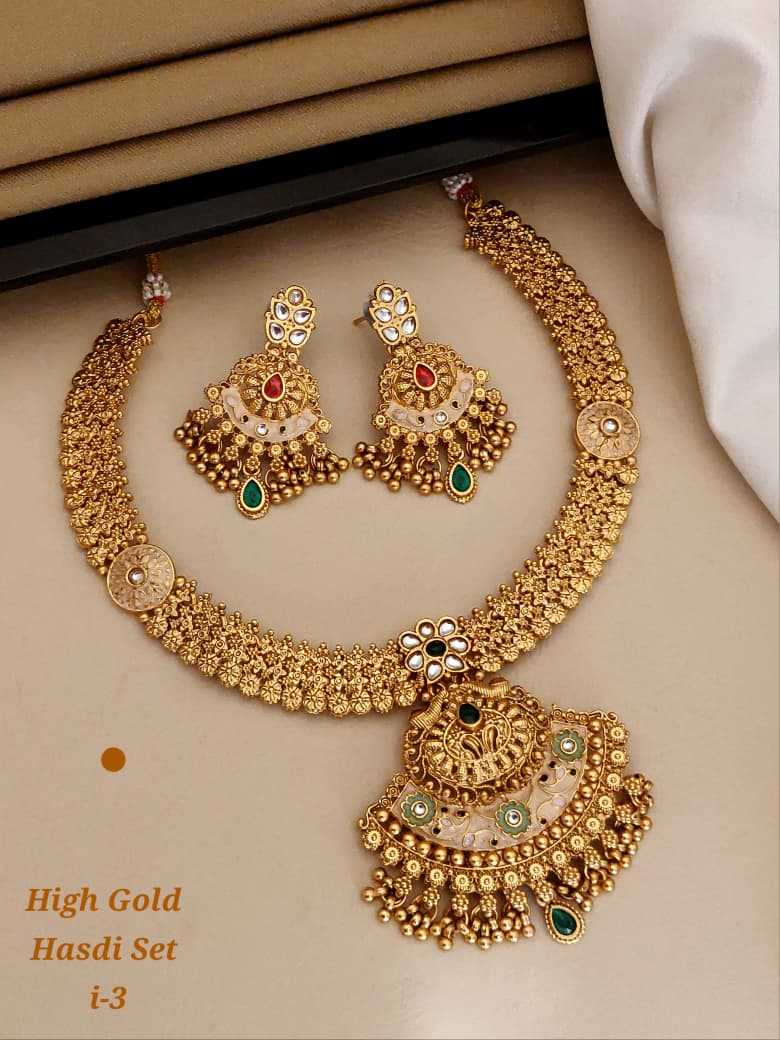 High Gold Festive Hasdi Collar Set