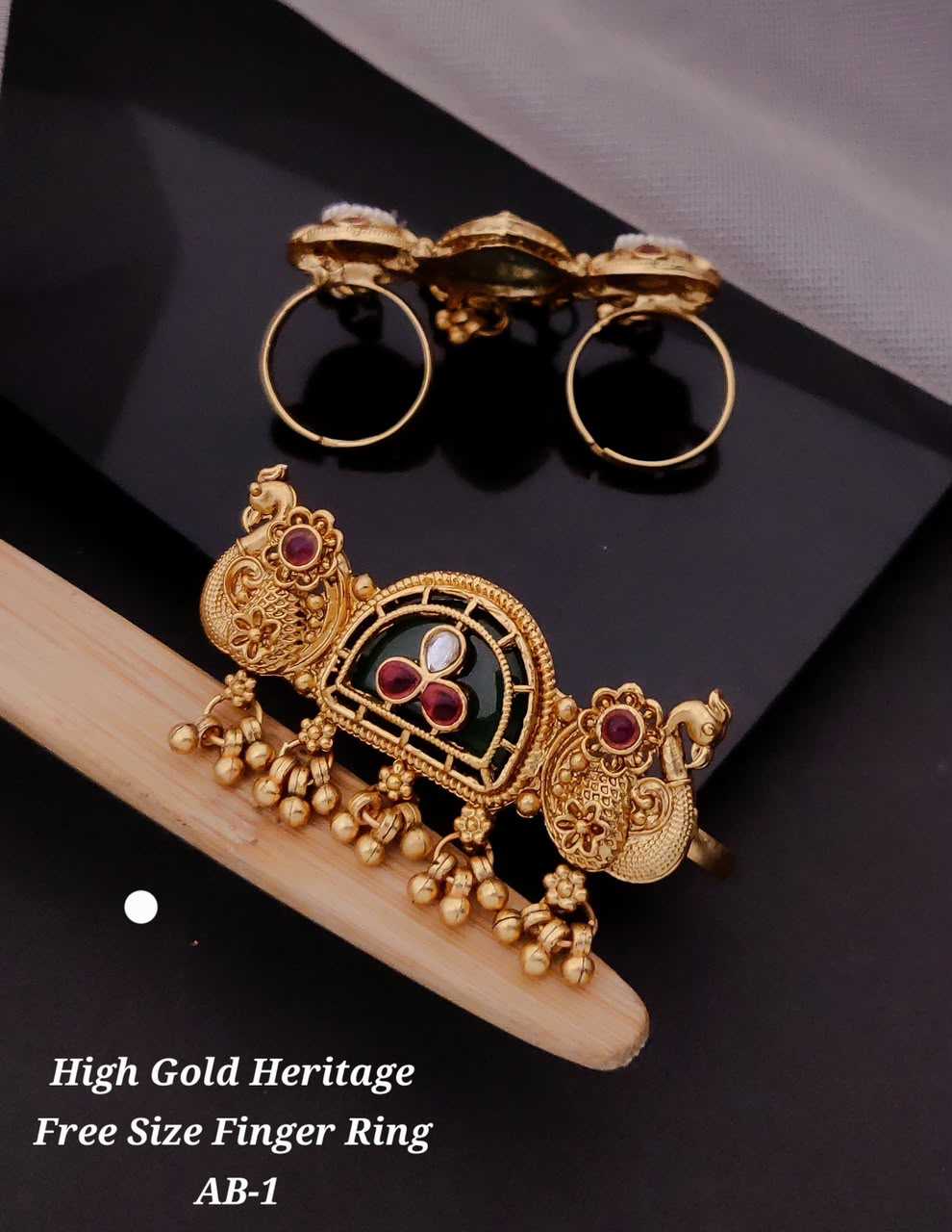 High Gold Heritage Two-Finger Ring with Ghungroo Drops