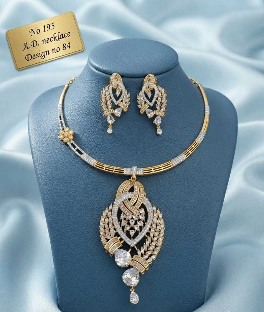 Interlaced Leaf Cluster AD Hasli Necklace Set with Solitaire Drops
