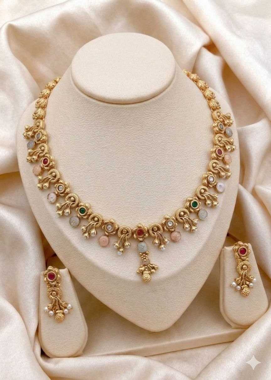 Kundan Hasli Necklace with Pearl Drops