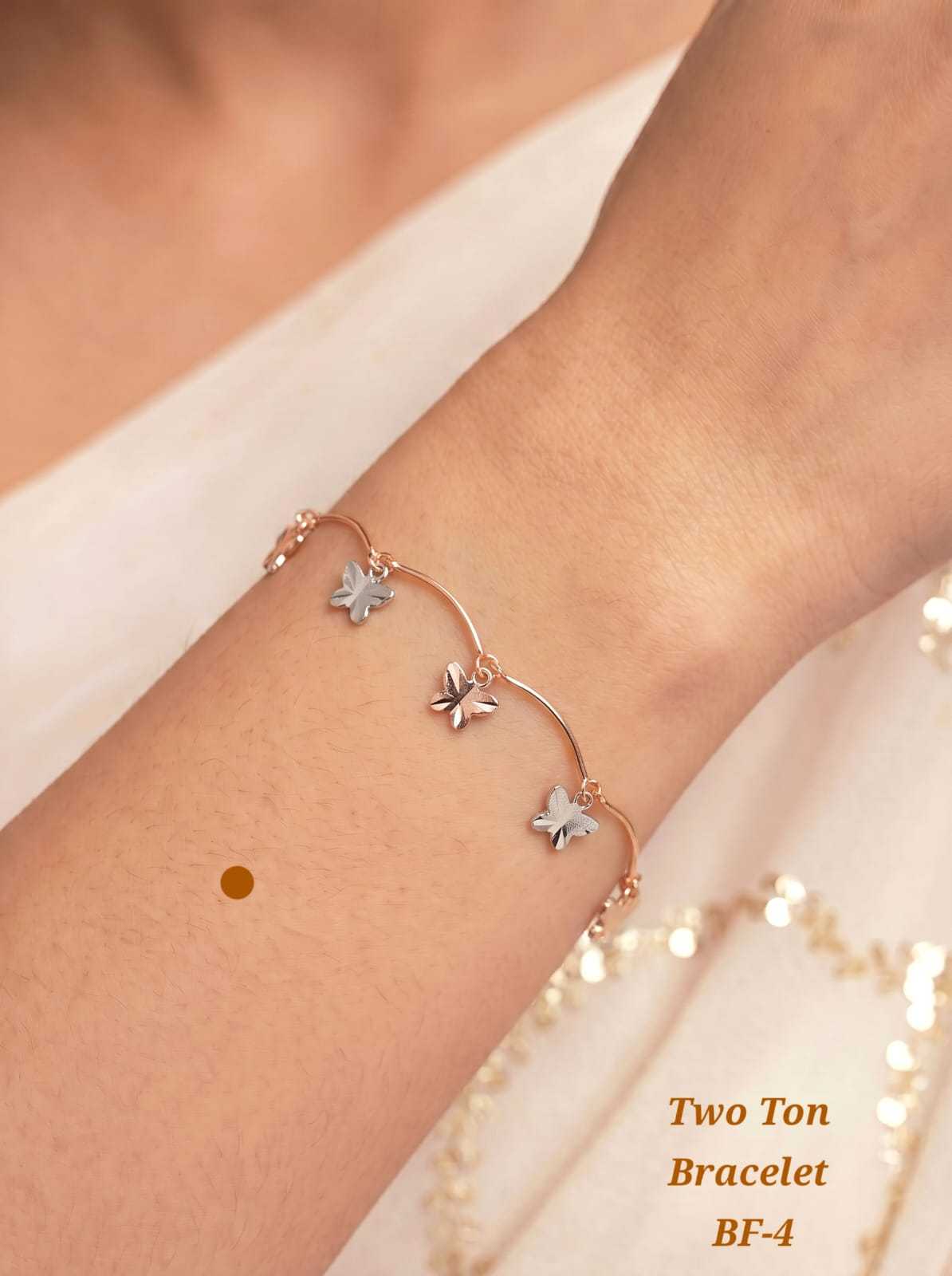 Leaf Charm Bracelet with Dual Finish Chain