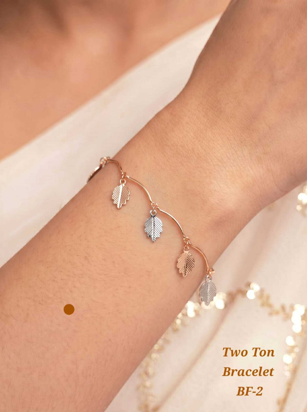 Leaf Charm Bracelet with Dual Finish Chain