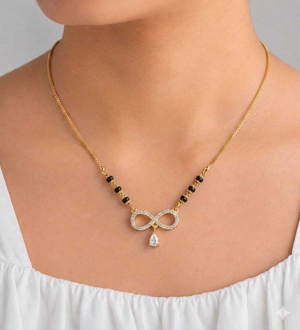 Minimalist Infinity Mangalsutra in High Gold