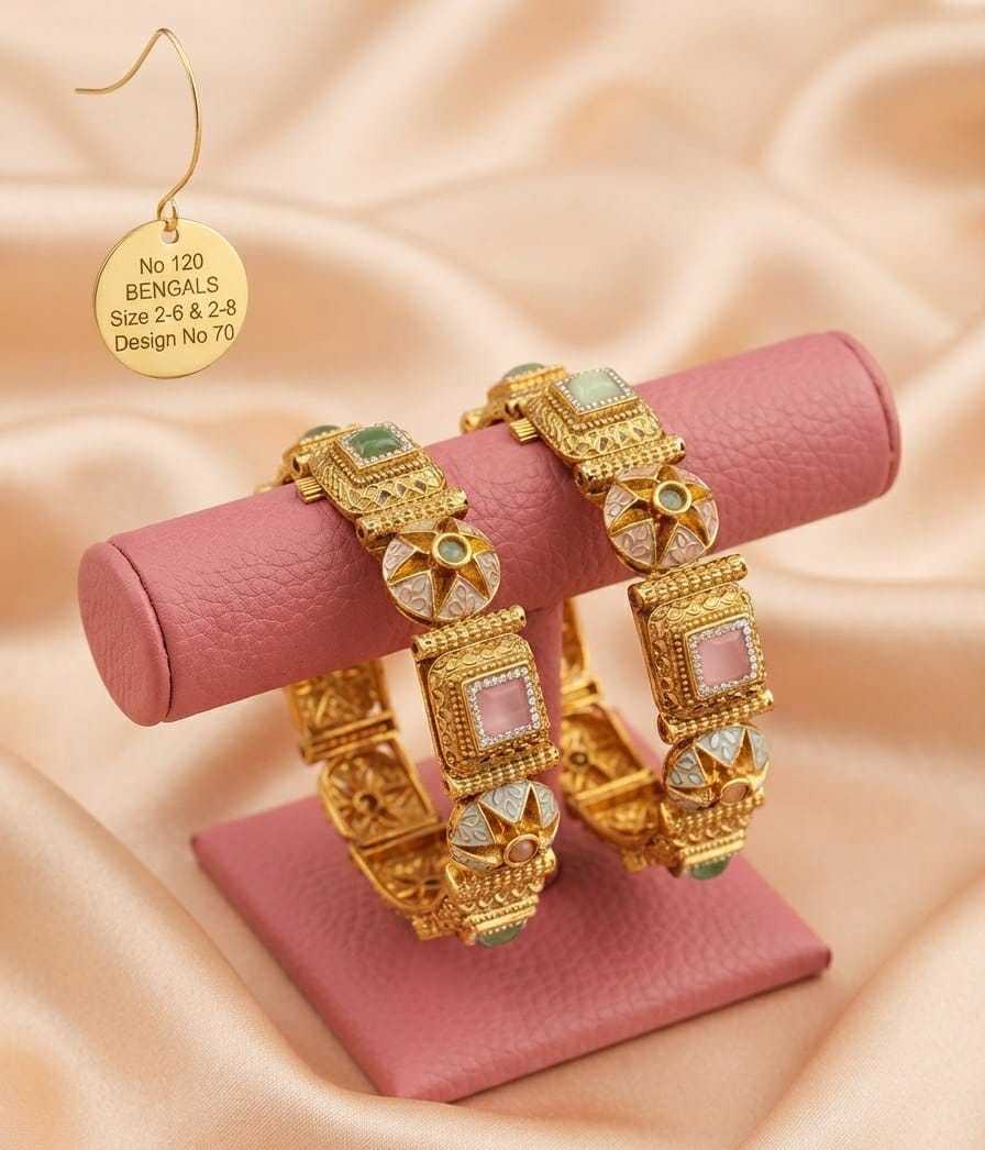 Openable Antique Kada Pair with Kundan and Ruby Cluster